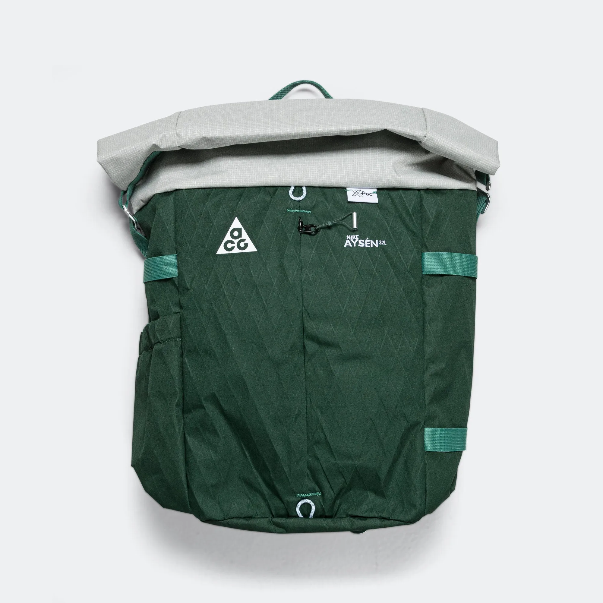 Aysen 32L Day Pack - Vintage Green/Lt Iron Ore-White