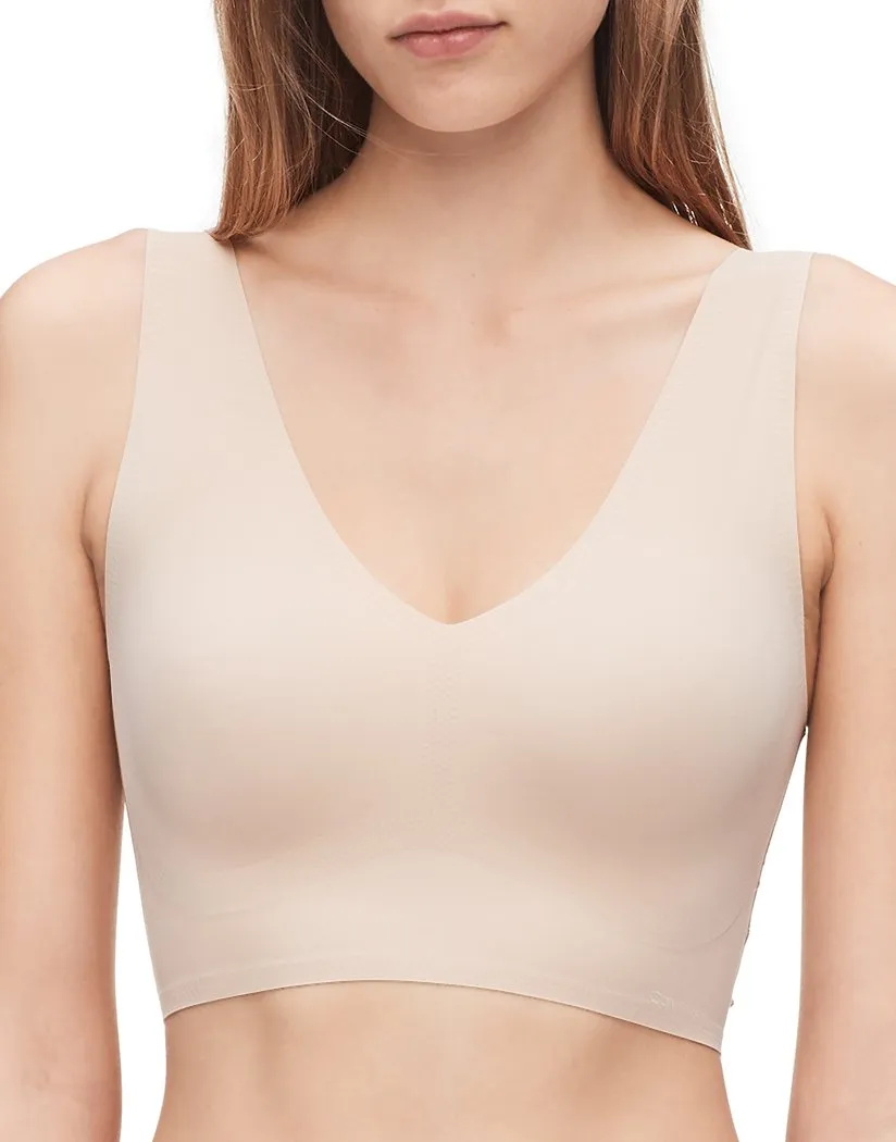 Calvin Klein Women Invisibles V-Neck Bralette QF4708