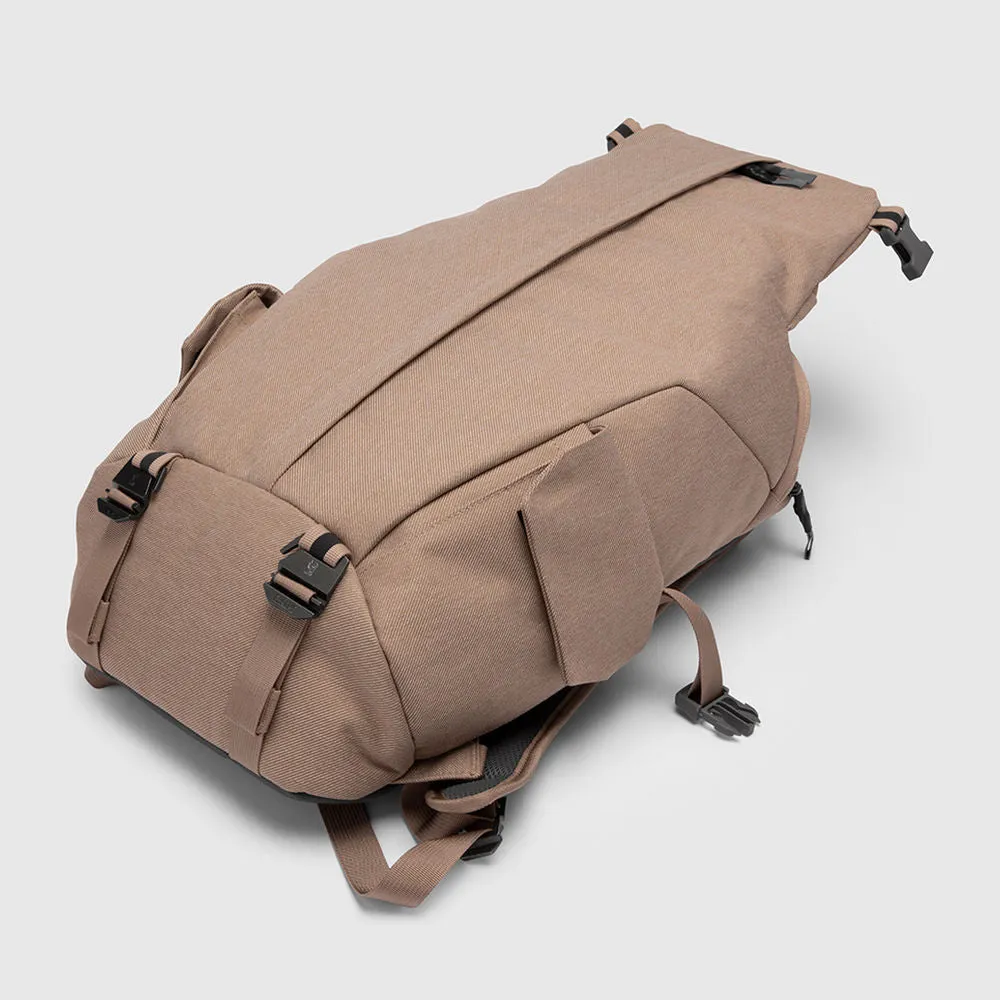 Chrome Industries Modal Pike Pack