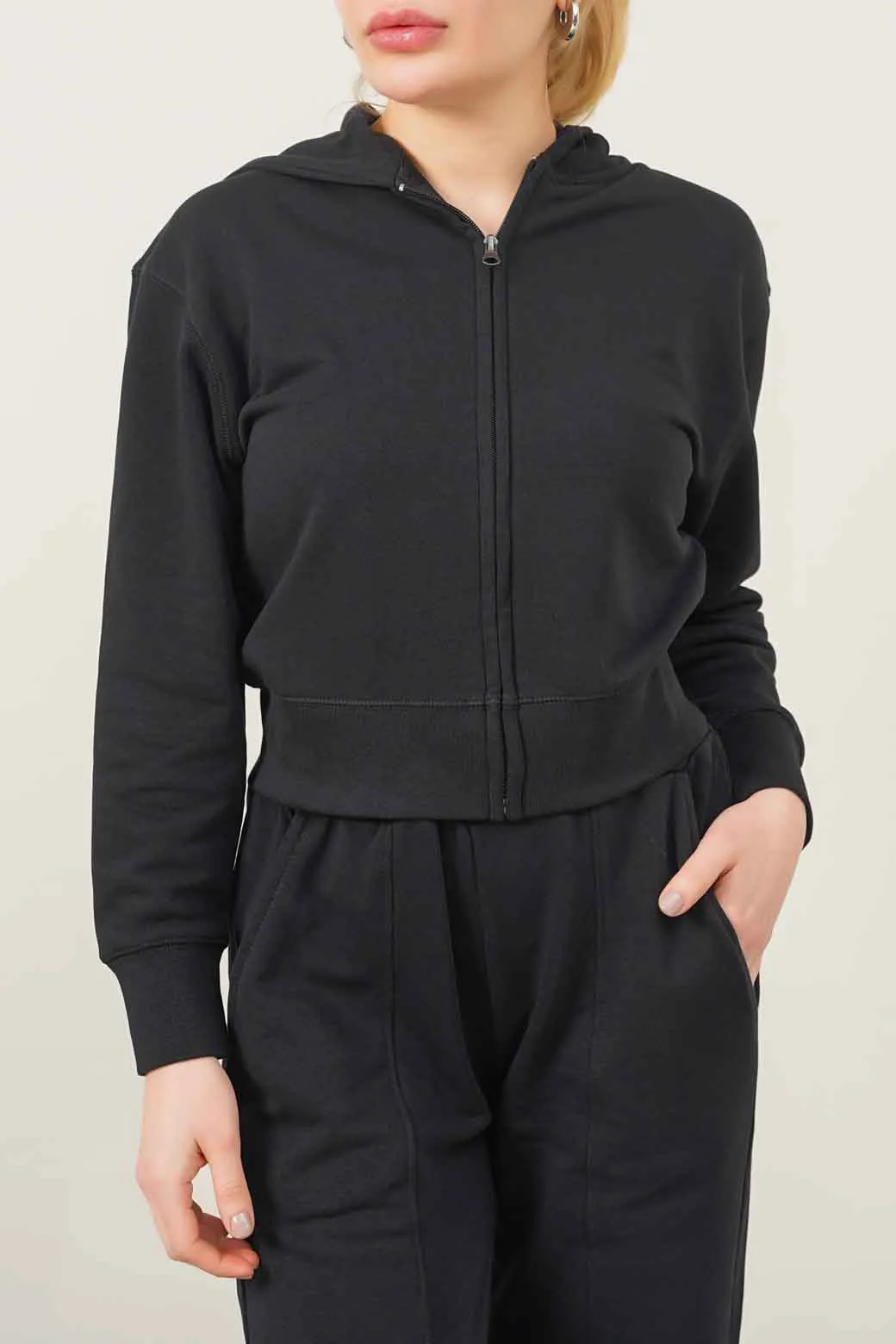 CROPPED ZIPPER HOODIE