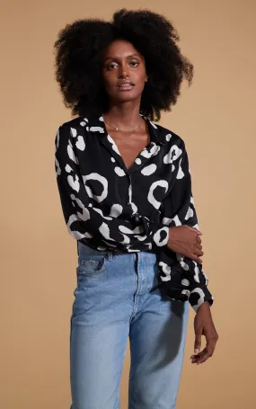 DIXIE BALLON SLEEVE SHIRT IN OVERSIZED MONO LEOPARD - DANCING LEOPARD