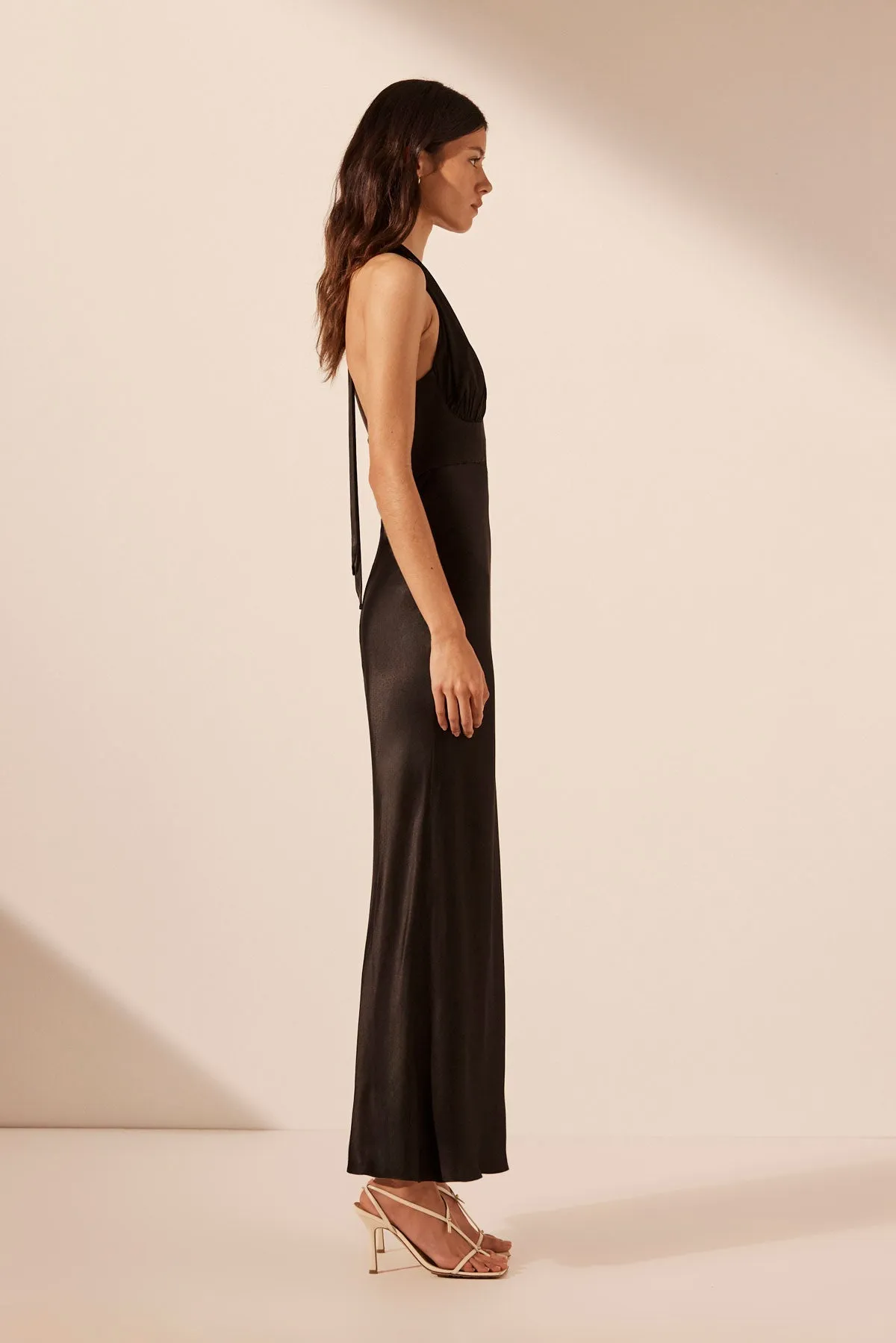 LA LUNE PLUNGED HALTER MIDI DRESS - BLACK