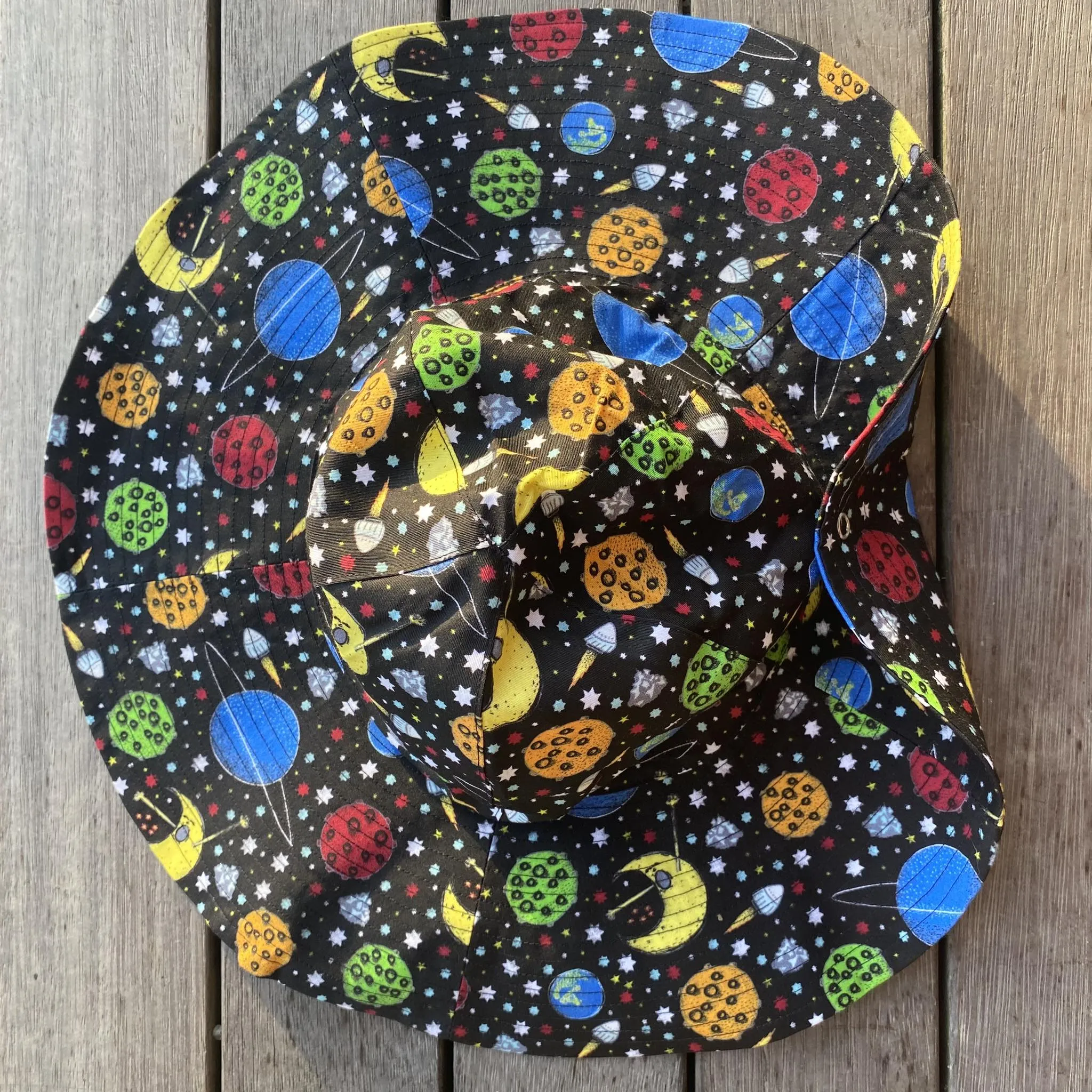 Space Sunhat (approx 12 months through to ADULT)