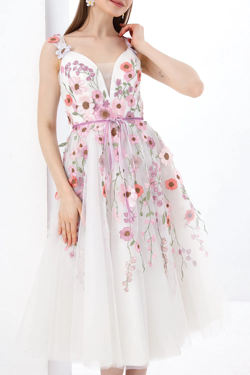 Straps V Neck Floral Applique Midi Ivory Dress