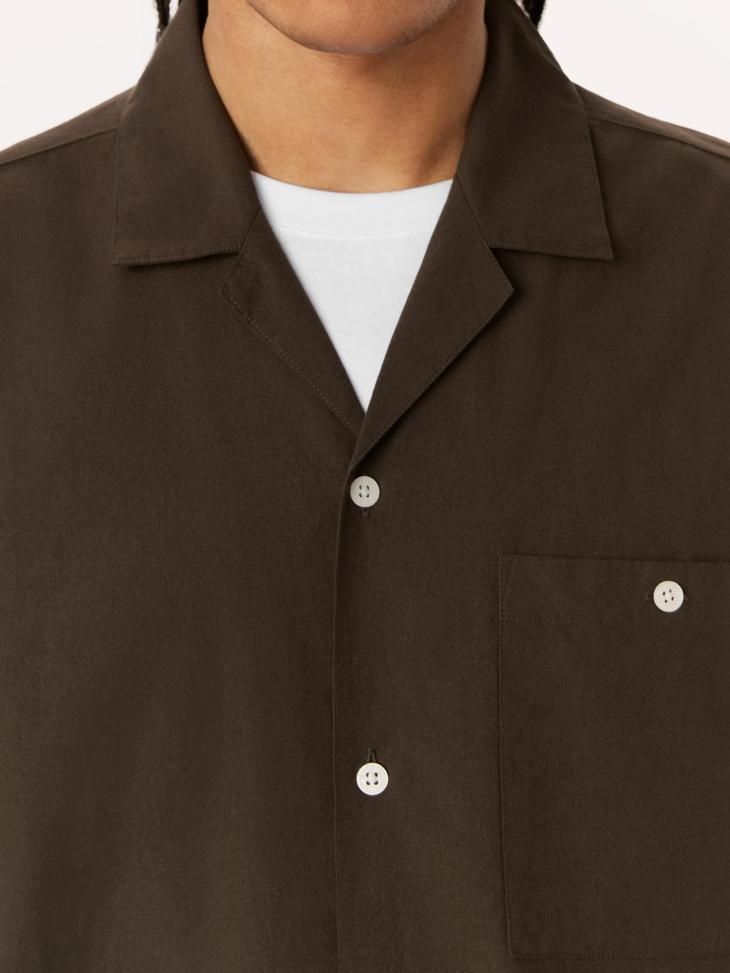 The Poplin Camp Collar in Dark Taupe